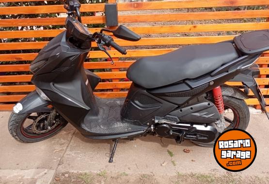 Motos - Kymco Super 8 2026 Nafta 2200Km - En Venta