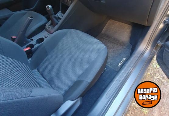 Autos - Volkswagen Virtus MSI 2019 Nafta 60000Km - En Venta