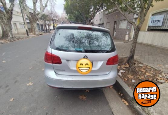 Autos - Volkswagen Suran 2012 Nafta 124700Km - En Venta