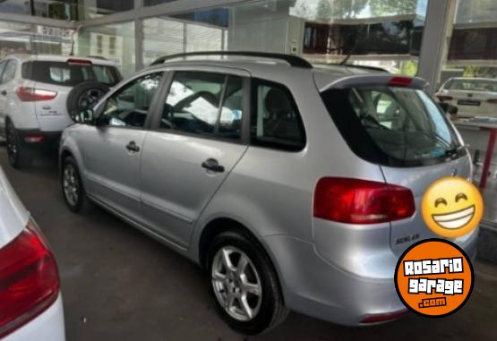 Autos - Volkswagen Suran 2012 Nafta 124700Km - En Venta