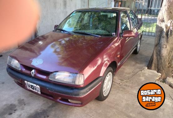 Autos - Renault 19 1995 GNC 307000Km - En Venta