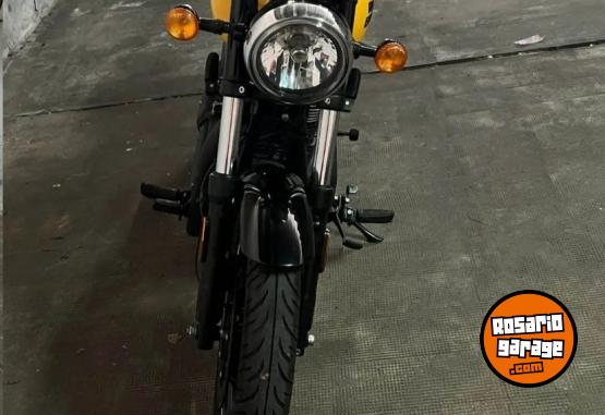 Motos - Royal Enfield 2023 / Meteor 2023 Nafta 9000Km - En Venta