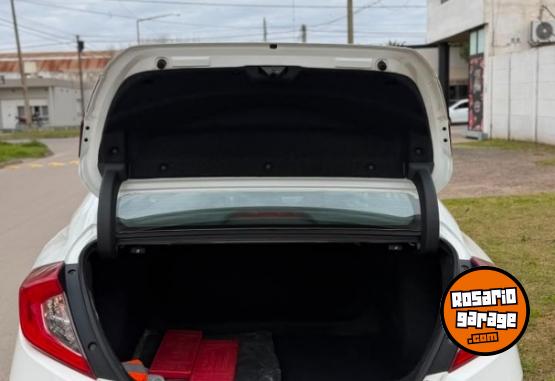 Autos - Honda CIVIC EX-L 2017 Nafta 77000Km - En Venta