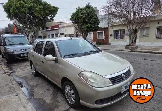 Autos - Renault Simbol 2013 Nafta 106000Km - En Venta