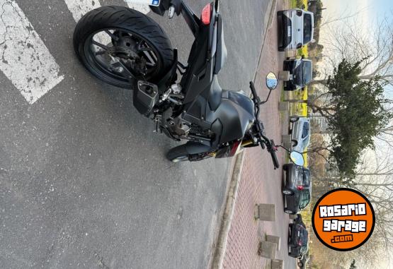 Motos - Honda Cb300f 2025 Nafta 9000Km - En Venta