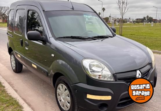 Utilitarios - Renault Kangoo 2016 Nafta 202000Km - En Venta
