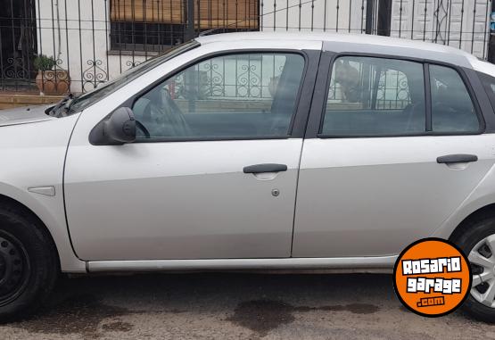 Autos - Renault Symbol 2013 Nafta 65000Km - En Venta