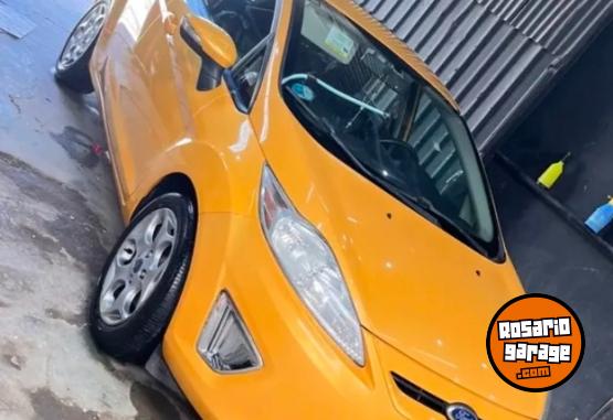 Autos - Ford Fiesta Titanium 2011 GNC 159000Km - En Venta