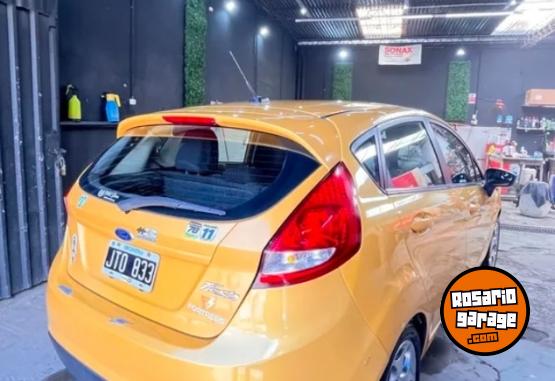Autos - Ford Fiesta Titanium 2011 GNC 159000Km - En Venta