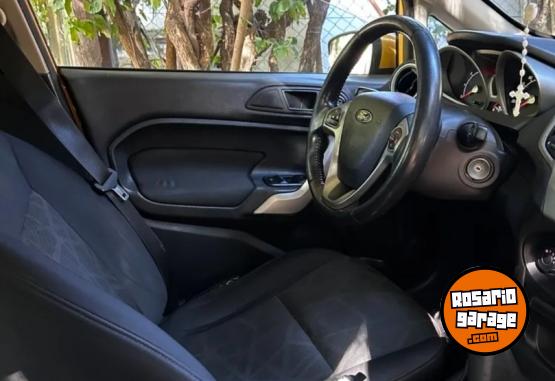 Autos - Ford Fiesta Titanium 2011 GNC 159000Km - En Venta