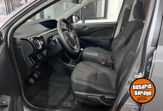 Autos - Toyota Etios xs 2016 Nafta 114000Km - En Venta
