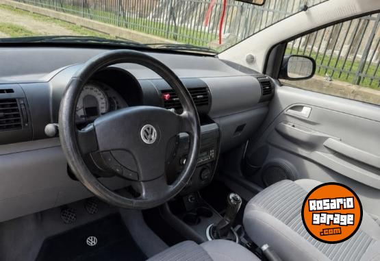 Autos - Volkswagen Suran 1.6 Highline 2009 Nafta 216000Km - En Venta