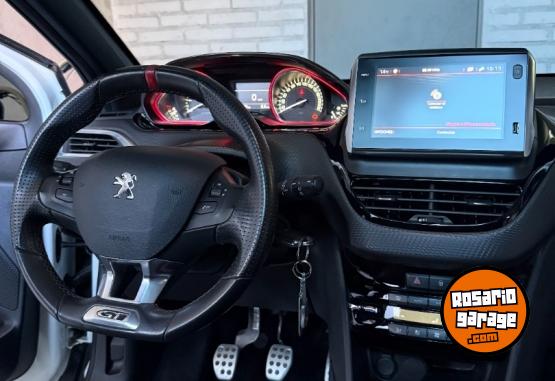 Autos - Peugeot 208 GT 2019 Nafta 45000Km - En Venta