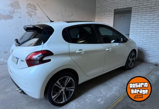 Autos - Peugeot 208 GT 2019 Nafta 45000Km - En Venta