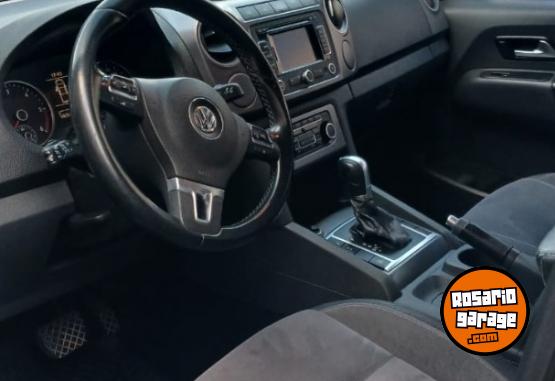 Camionetas - Volkswagen Amarok highline 2015 Diesel 165000Km - En Venta