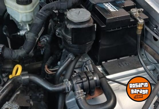 Camionetas - Volkswagen Amarok highline 2015 Diesel 165000Km - En Venta