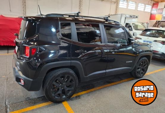 Camionetas - Jeep Renegade Longitude 2022 Nafta 46000Km - En Venta