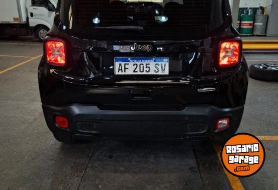 Camionetas - Jeep Renegade Longitude 2022 Nafta 46000Km - En Venta