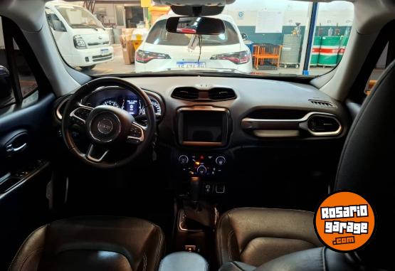 Camionetas - Jeep Renegade Longitude 2022 Nafta 46000Km - En Venta