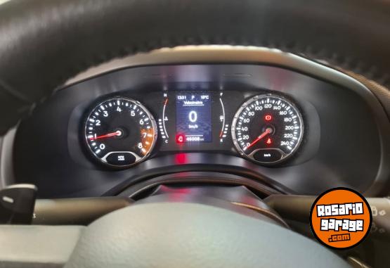 Camionetas - Jeep Renegade Longitude 2022 Nafta 46000Km - En Venta