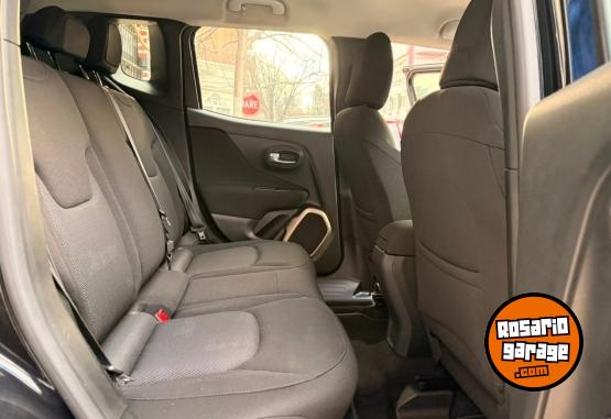 Camionetas - Jeep Renegade Sport Plus 2018 Nafta 90000Km - En Venta