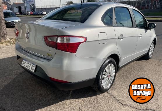 Autos - Fiat Gran siena 2015 GNC 164000Km - En Venta
