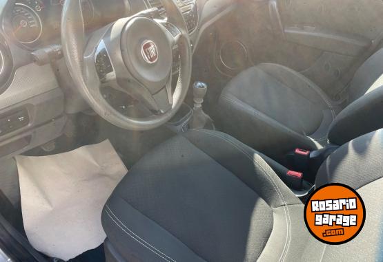 Autos - Fiat Gran siena 2015 GNC 164000Km - En Venta