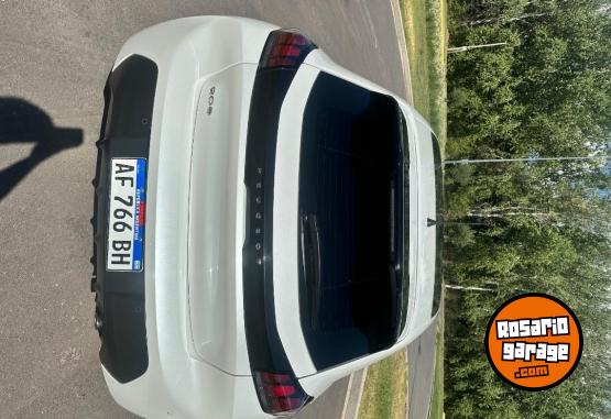 Autos - Peugeot 208 feline 2023 Nafta 46000Km - En Venta