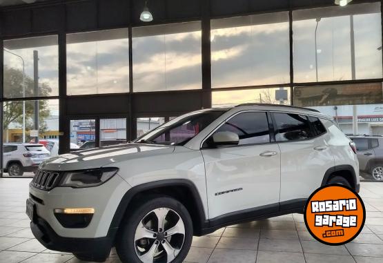 Autos - Chrysler JEEP COMPASS LONGITUDE 2019 Nafta 199000Km - En Venta
