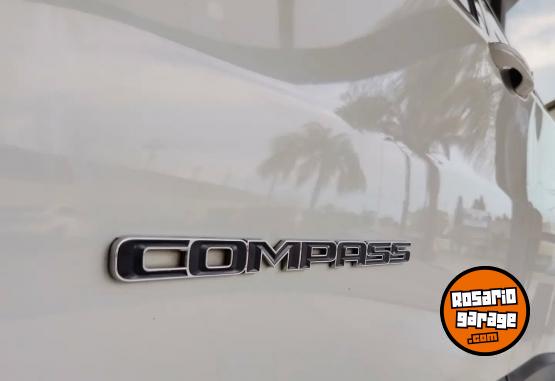 Autos - Chrysler JEEP COMPASS LONGITUDE 2019 Nafta 199000Km - En Venta