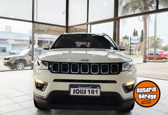 Autos - Chrysler JEEP COMPASS LONGITUDE 2019 Nafta 199000Km - En Venta