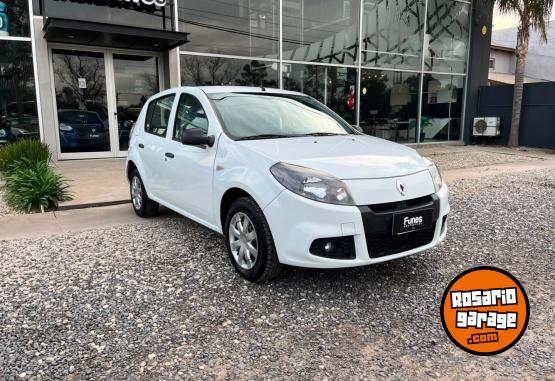 Autos - Renault Sandero authentique 1.6 2015 Nafta 87000Km - En Venta