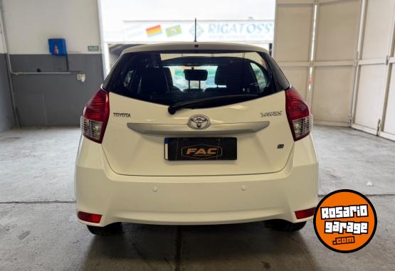 Autos - Toyota Yaris Cvt 2017 Nafta - En Venta