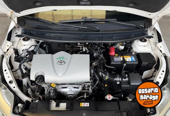 Autos - Toyota Yaris Cvt 2017 Nafta - En Venta