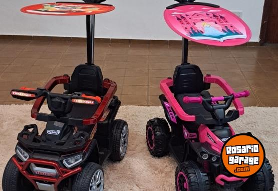 Art�culos para beb� - Autito con manija direccional - En Venta