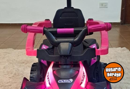 Art�culos para beb� - Autito con manija direccional - En Venta