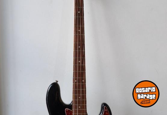 Instrumentos Musicales - Bajo Squier Jazz Bass Affinity - En Venta
