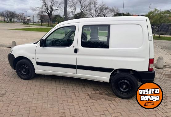 Utilitarios - Peugeot PARTNER CONFORT HDI 1.6 2016 Nafta - En Venta