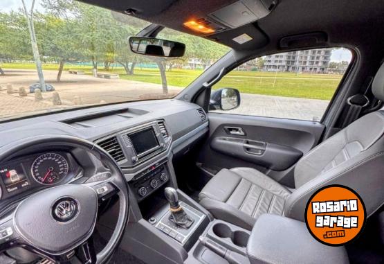Camionetas - Volkswagen AMAROK HIGHLINE V6 3.0 2022 Diesel  - En Venta