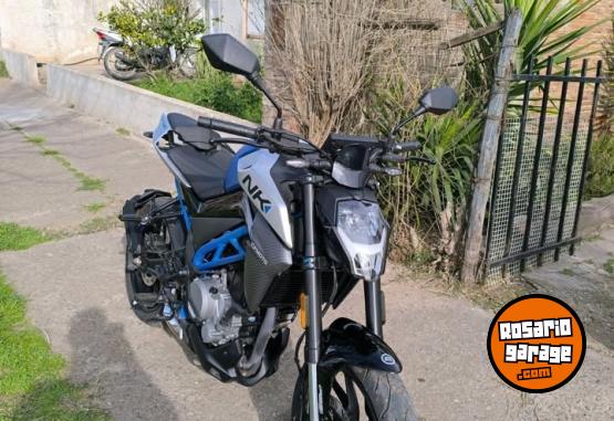 Motos - CF NK 300 2025 Nafta 2500Km - En Venta