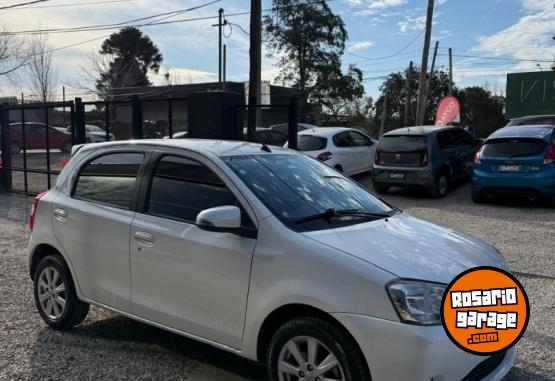 Autos - Toyota ETIOS 1.5 XLS 2016 Nafta - En Venta
