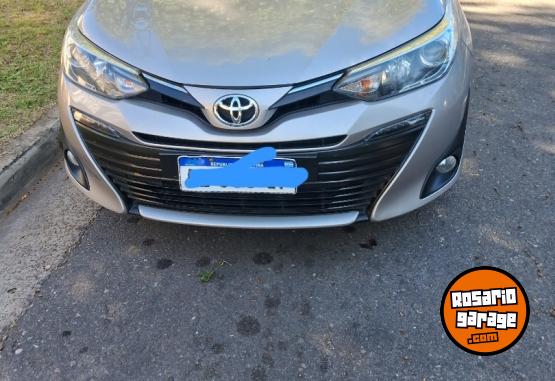 Autos - Toyota Yaris 2019 Nafta 100000Km - En Venta