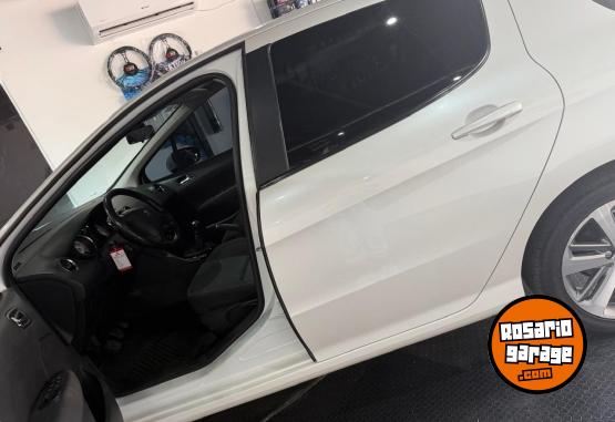 Autos - Peugeot 308 ALLURE 2018 Diesel 115000Km - En Venta