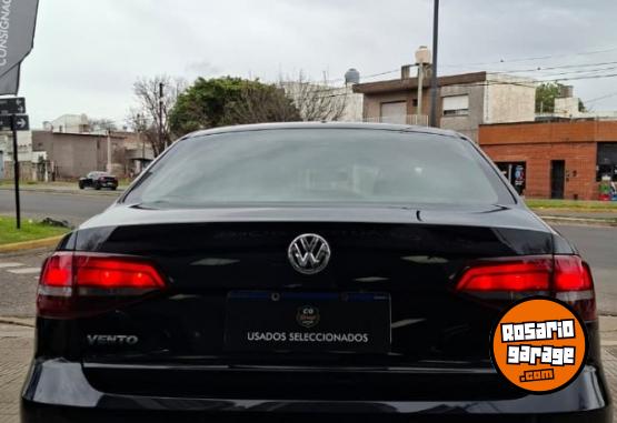 Autos - Volkswagen VENTO 1.4TSI BM TECH 2018 Nafta 132130Km - En Venta