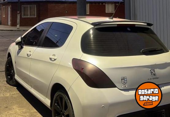 Autos - Peugeot 308 2014 Nafta 200Km - En Venta