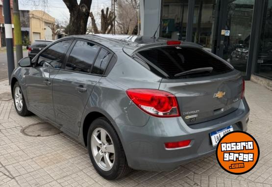 Autos - Chevrolet CRUZE LT 1.8N MT 2012 Nafta 165000Km - En Venta