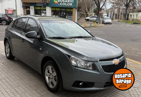 Autos - Chevrolet CRUZE LT 1.8N MT 2012 Nafta 165000Km - En Venta