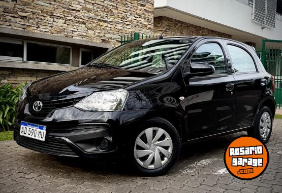 Autos - Toyota ETIOS 2019 Nafta 60000Km - En Venta