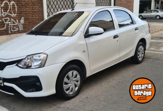 Autos - Toyota Etios x 1.5 4p 2020 Nafta 66000Km - En Venta