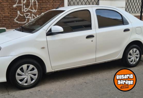 Autos - Toyota Etios x 1.5 4p 2020 Nafta 66000Km - En Venta